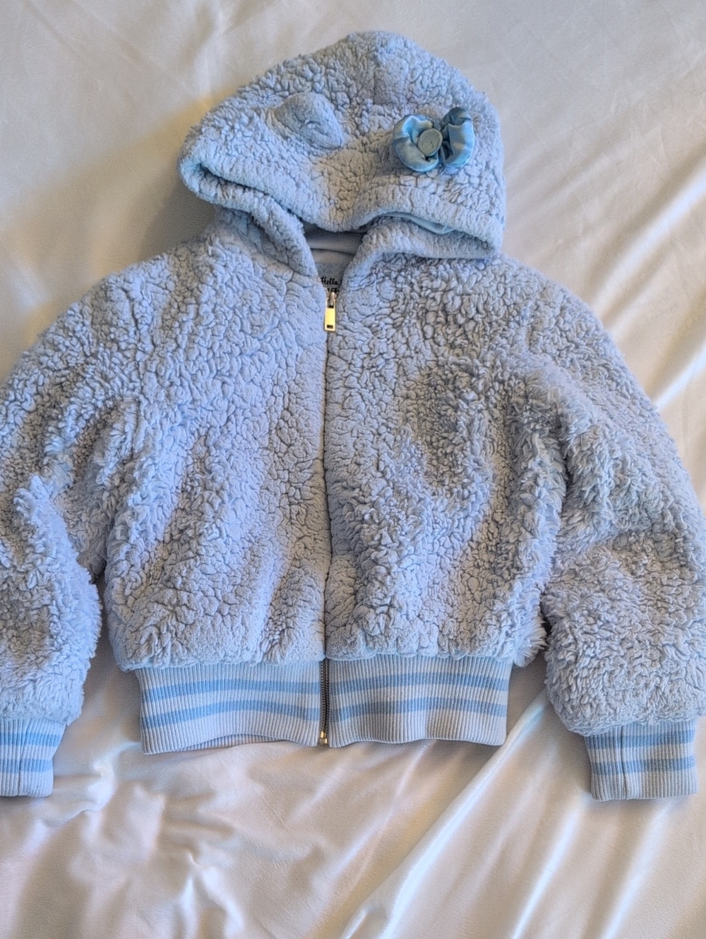 Forever 21 Faux Fur Angel Light Blue Hello Kitty Kids Jacket